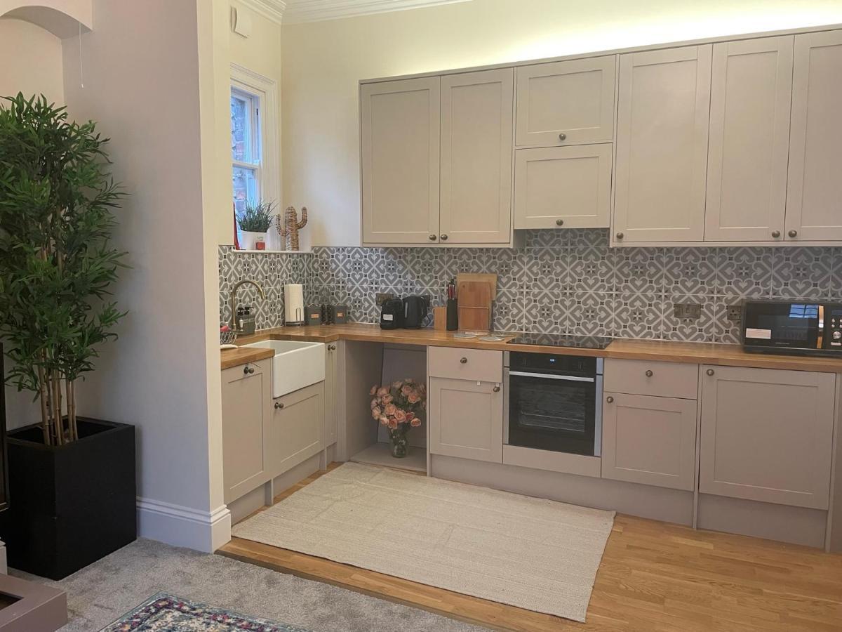 Luxury Apartment Opposite The Shambles York Luaran gambar