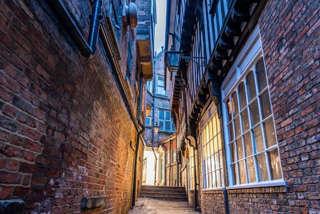 Luxury Apartment Opposite The Shambles York Luaran gambar